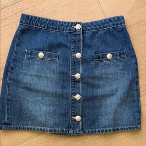 L'AGENCE Button-Front Mini Skirt in Dark Blue Denim